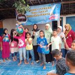Kreativitas MEGALOKAS (Melukis Galon Bekas) Menjadi Tempat Sampah  Untuk Anak-Anak Di Rw 3 Desa Semanggi Kecamatan Pasar Kliwon