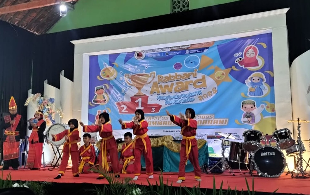 Ekspresikan Diri dengan Prestasi,  SD Muhammadiyah PK Rabbani Gelar Rabbani Award 2025