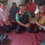 Menderita Kelumpuhan, Wakil Ketua DPRD Klaten Serahkan Bansos Untuk Warga Desa Bonyokan
