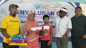 Giliran BUMDes Sumber Makmur Desa Malang Jiwan Berikan THR Ratusan Warga dari Dana CSR