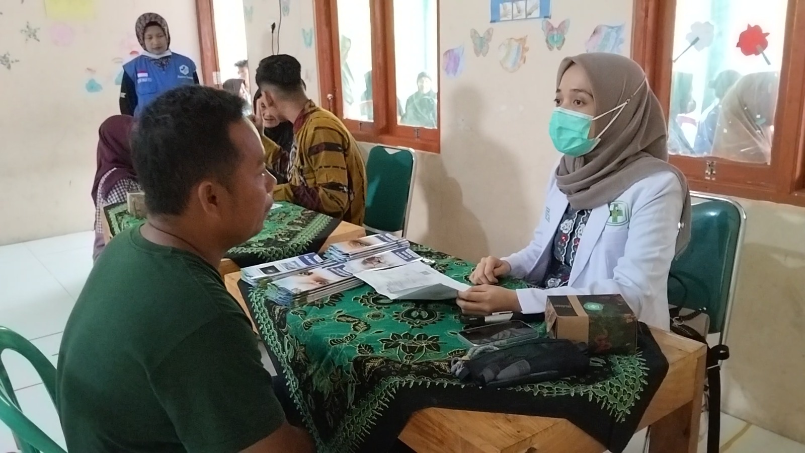 Laksanakan Program Prioritas Gubernur Jateng, RSU Cakra Husada Hadirkan Layanan Dokter Spesialis Gratis di Lereng Merapi