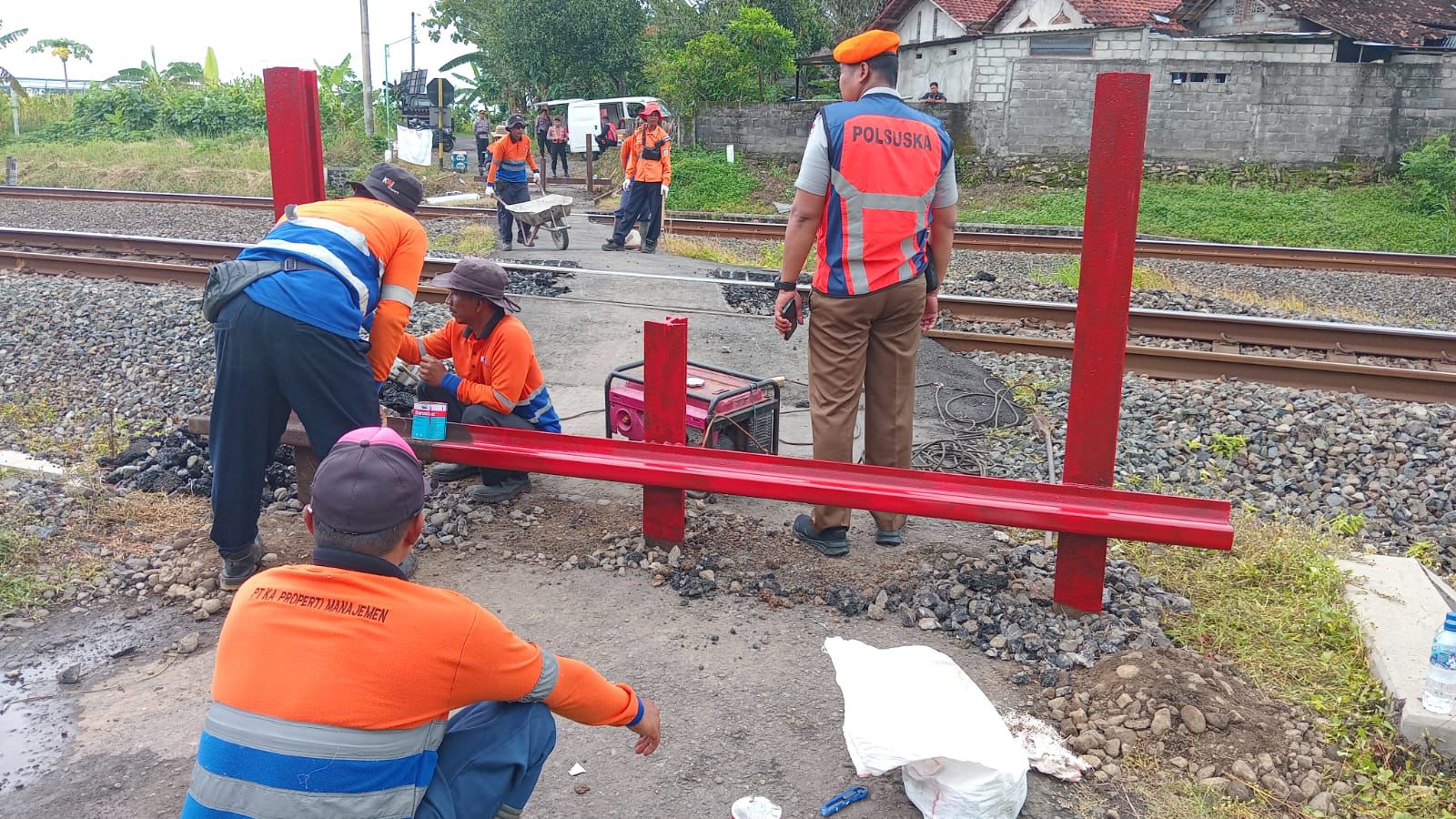 Minimalisir Kecelakaan, KAI Daop 6 Telah Lakukan Penutupan Sejumlah Perlintasan Liar
