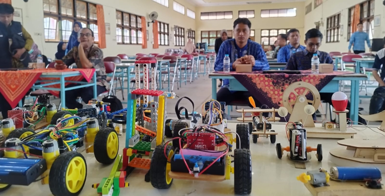 Workshop Aplikasi Kecerdasan Buatan Rampung, UMS Dorong Kepala Sekolah Muhammadiyah di Klaten Tingkatkan Dukungan