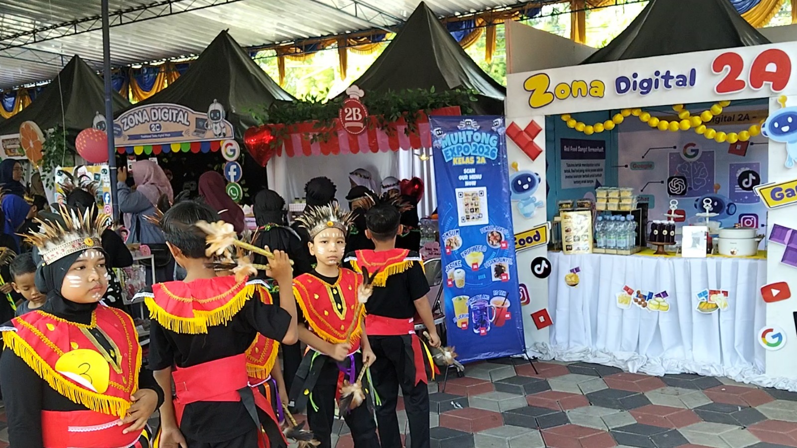 Buka Muhtong EXPO, Staf Ahli Bupati Bidang SDM Bangga Dengan Kreativitas, Inovasi Siswa di Era Digital