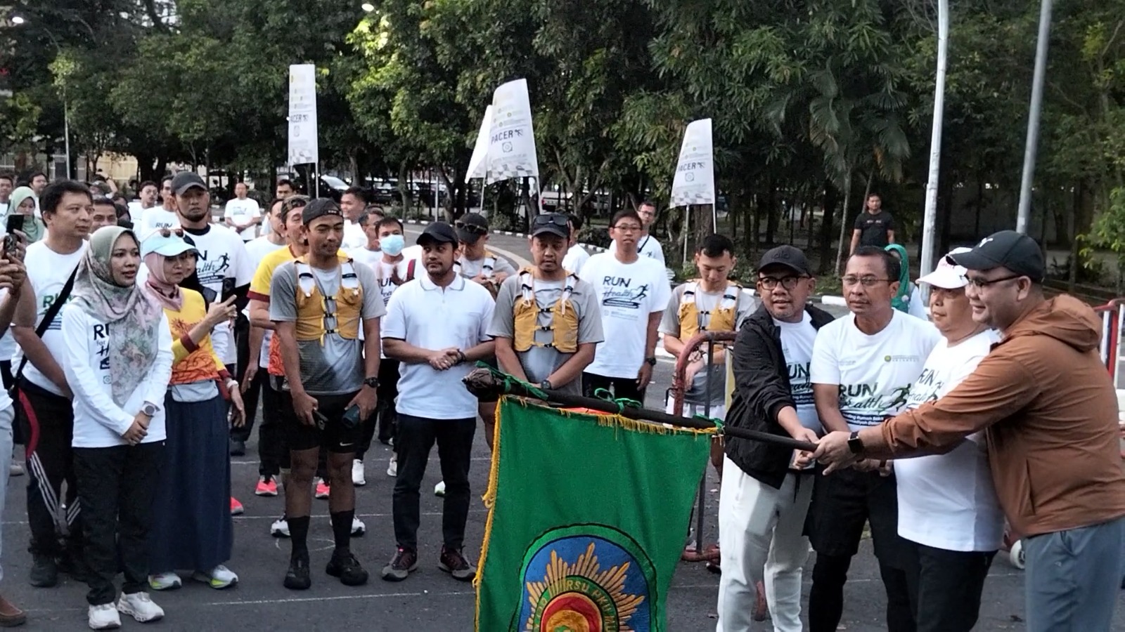 Run Health di Manahan , Dirut BPJS Kesehatan : Perlu Gerakan Masif Prefentif Promotiv Untuk Menekan Belanja Kesehatan