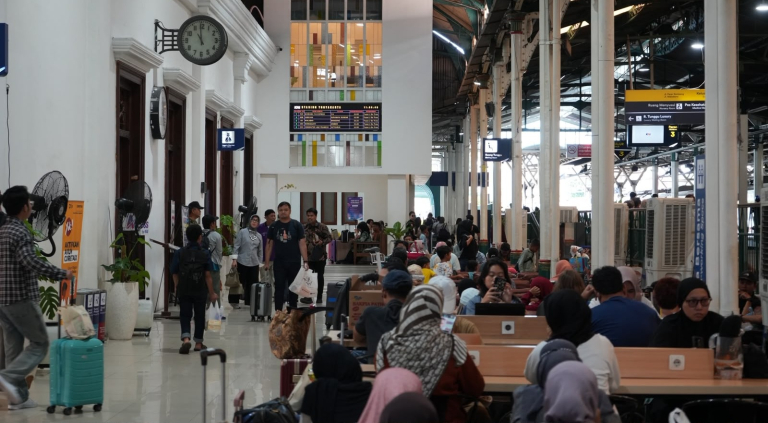 Duaratus Ribu Lebih Pelanggan Maanfaatkan Promo Discount Tarif KA 30% Selama Liburan Sekolah