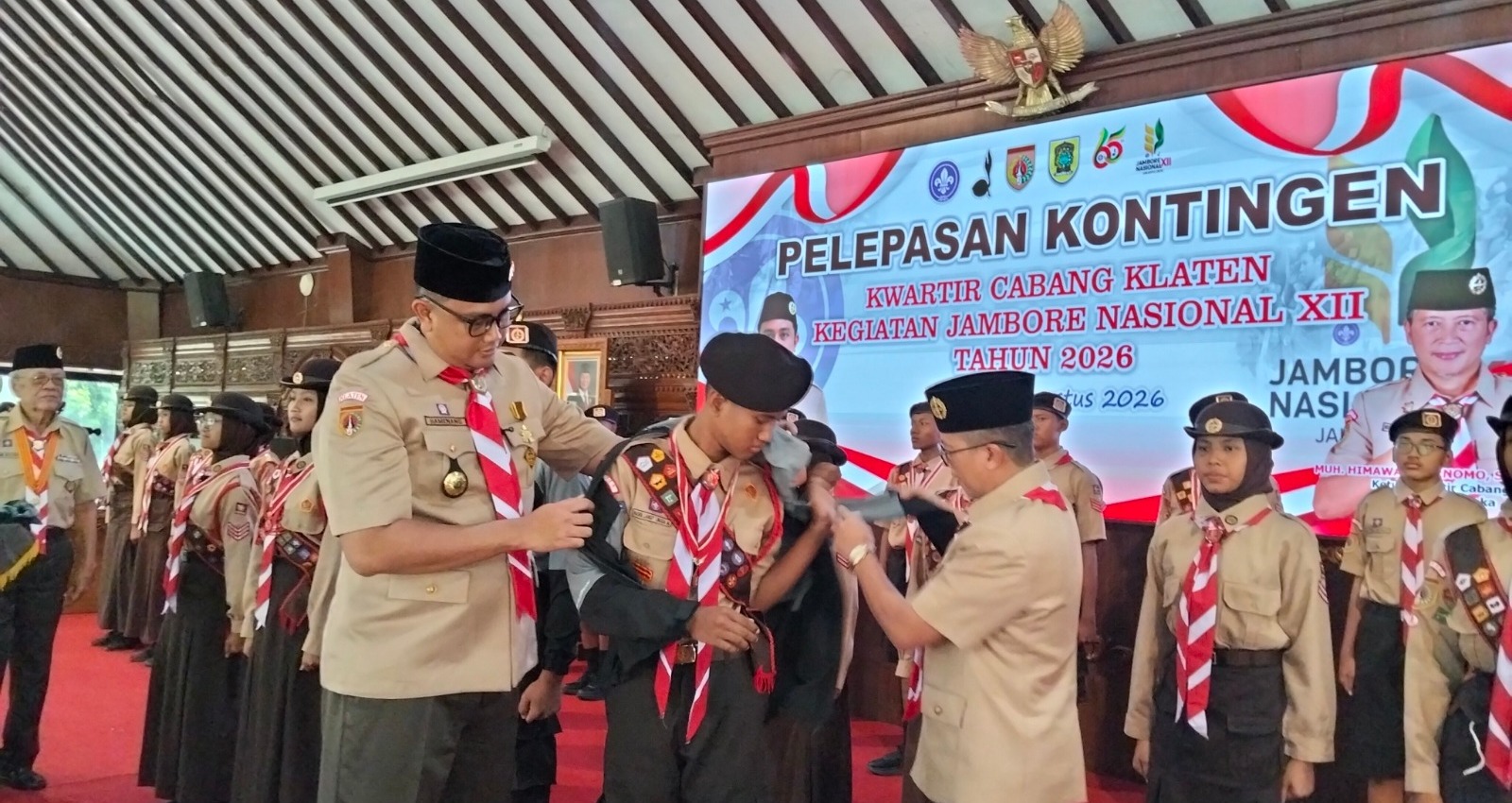 Ingatkan Peran Pramuka Bagi Generasi Digital, Ketua Mabicab Gerakan Pramuka Klaten Lepas Puluhan Peserta Jamnas XII
